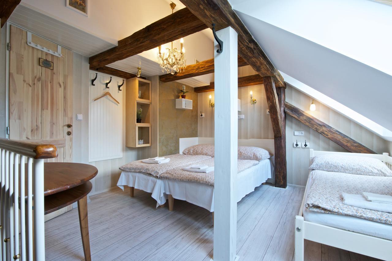 Alice House Aparthotel 3*