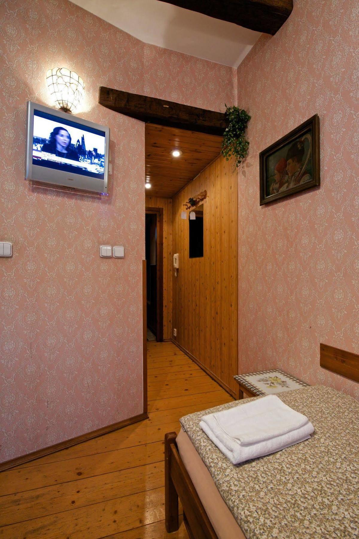 Alice House Aparthotel