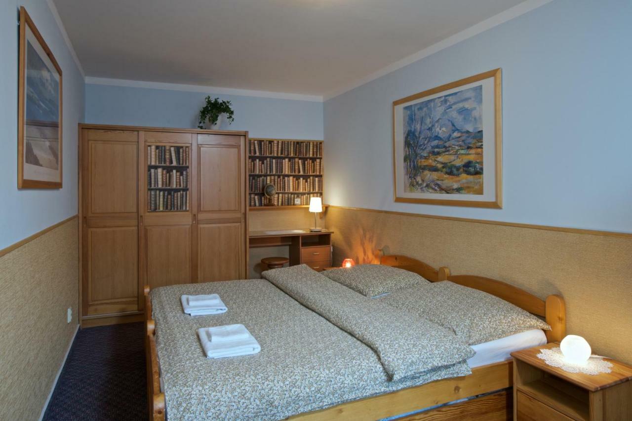 Alice House Aparthotel 3*